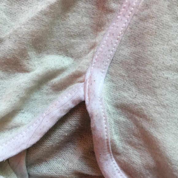 ♡︎𝙿𝙸𝙽𝙺 𝚅𝚂 𝚇𝚂 𝚂𝙷𝙾𝚁𝚃𝚂♡︎ - Picture 7 of 8